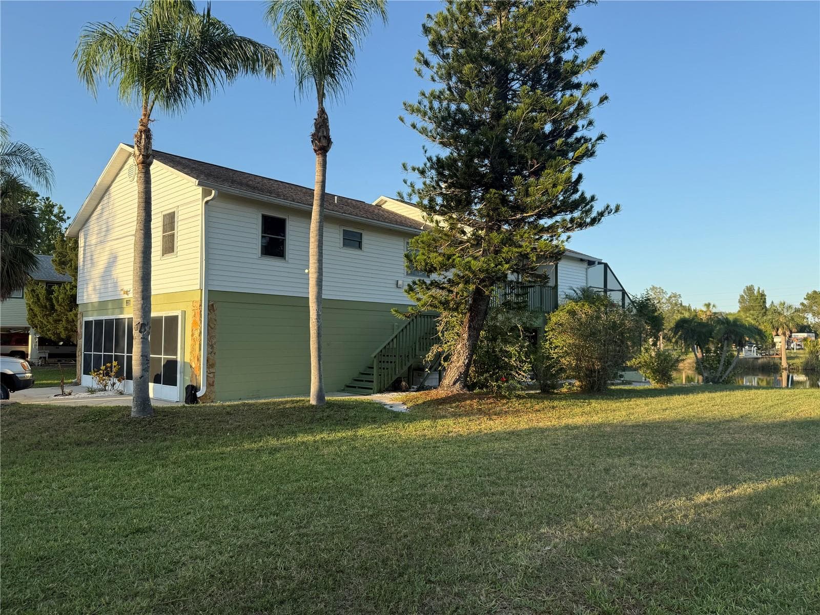 3338 Fernleaf Dr