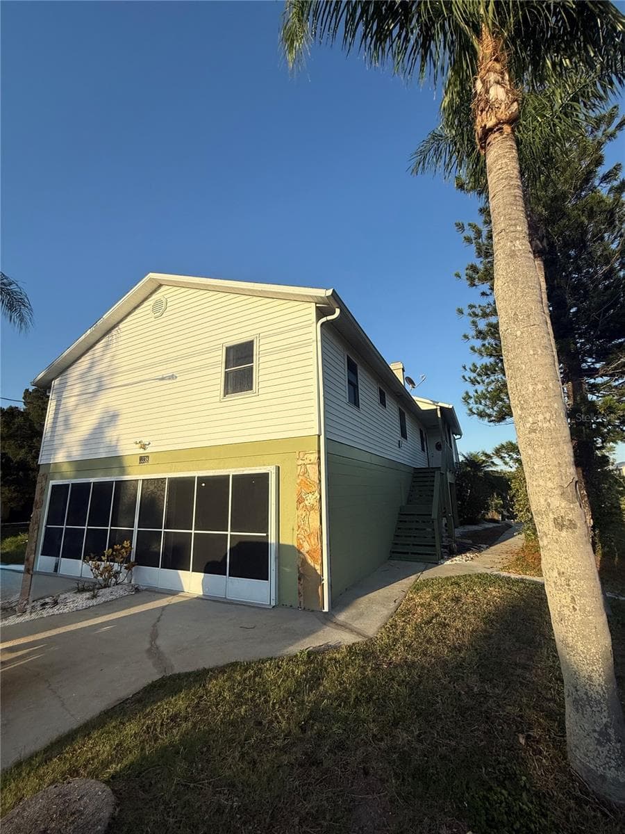 3338 Fernleaf Dr photo 4