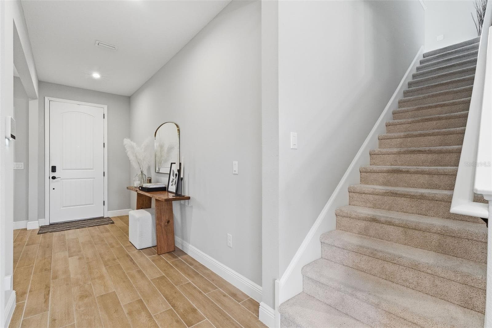 13530 Palmera Vista Dr photo 4