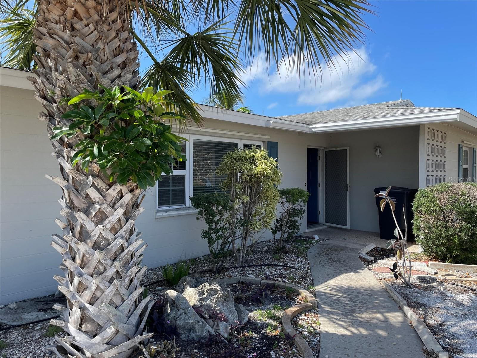 10307 Sandpiper Rd W photo 3