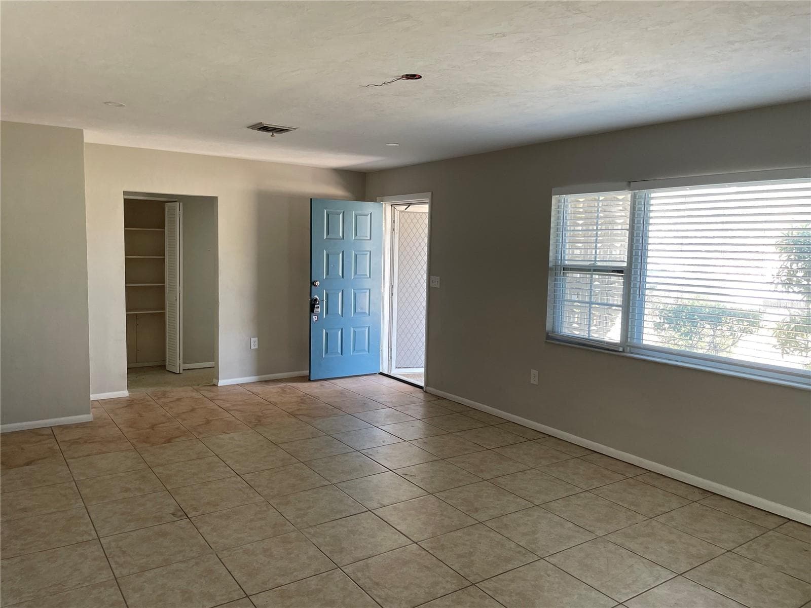 10307 Sandpiper Rd W photo 5
