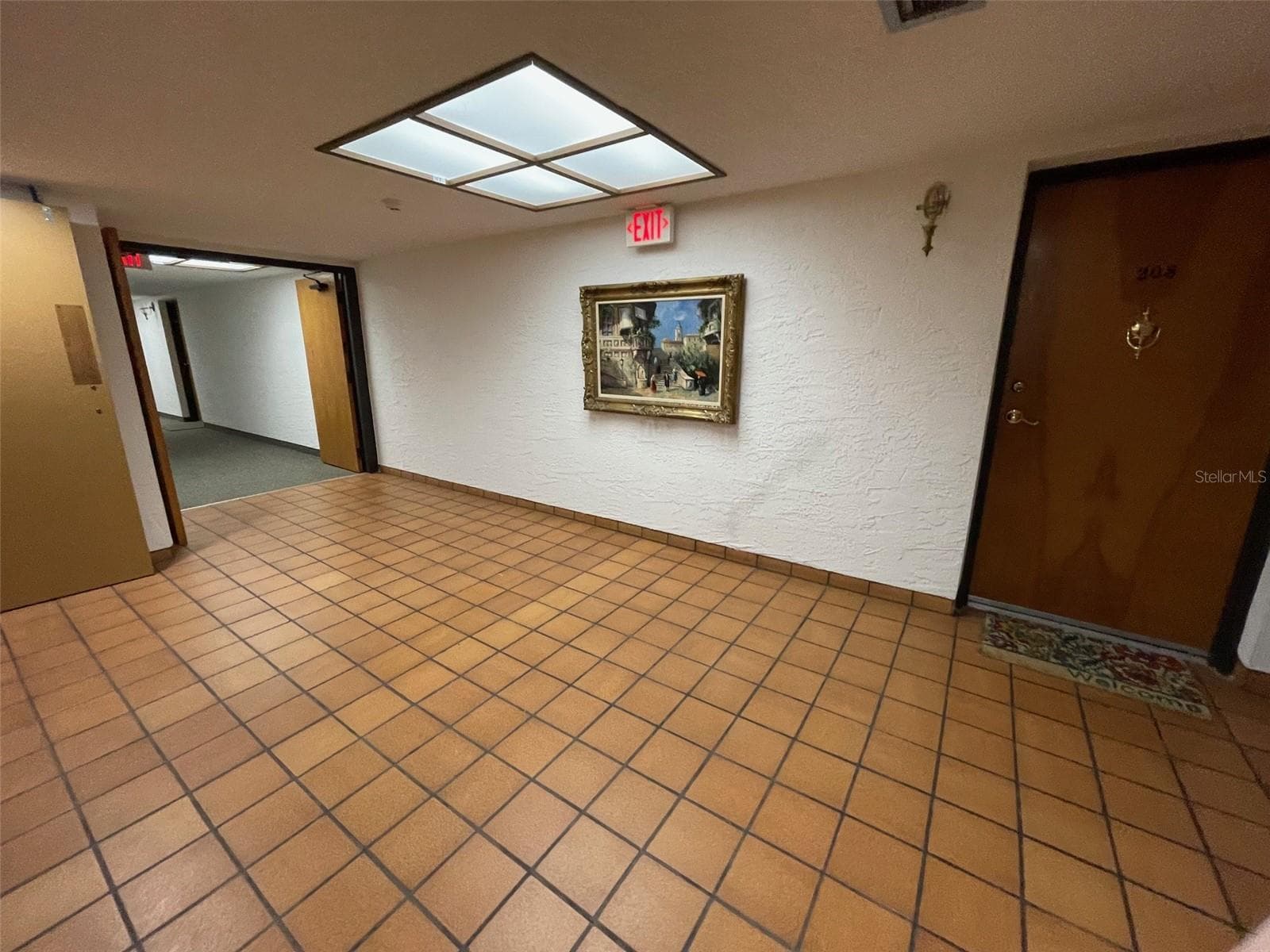 2591 Countryside Blvd #5203 photo 4