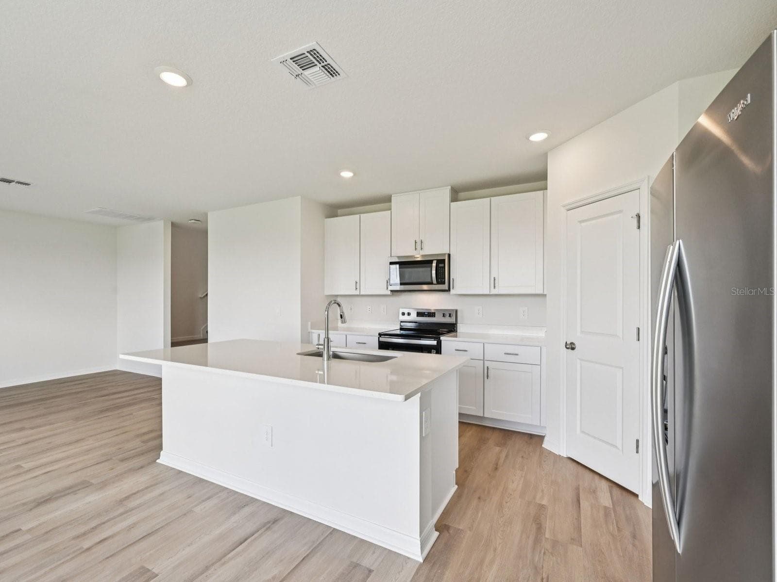 11259 Bellewood Ter photo 3