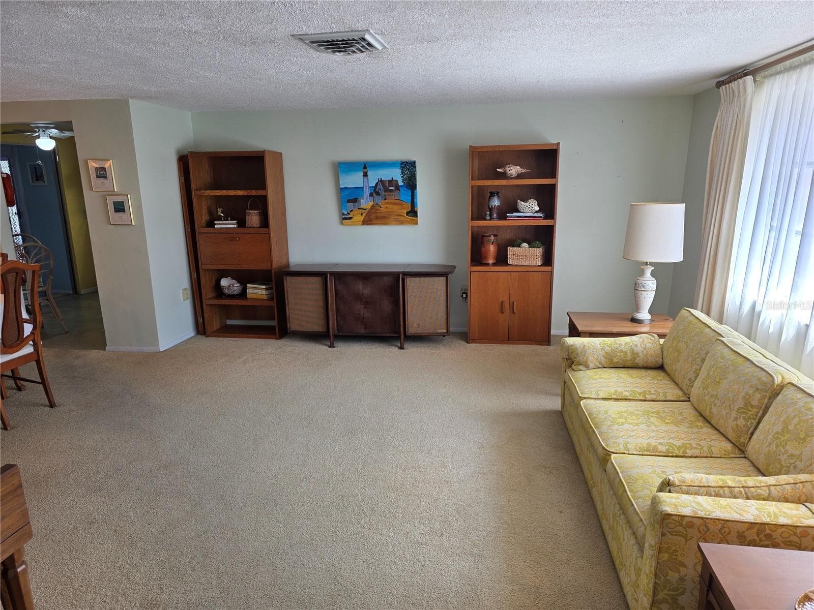 7207 Ashwood Dr photo 3