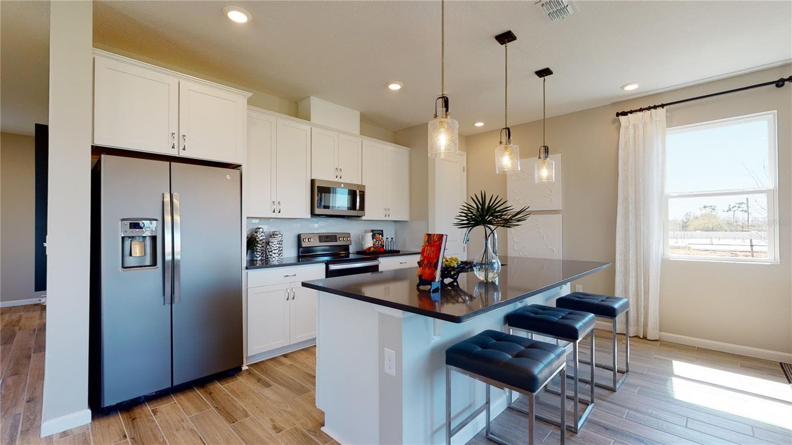 2517 29th Ln E photo 5