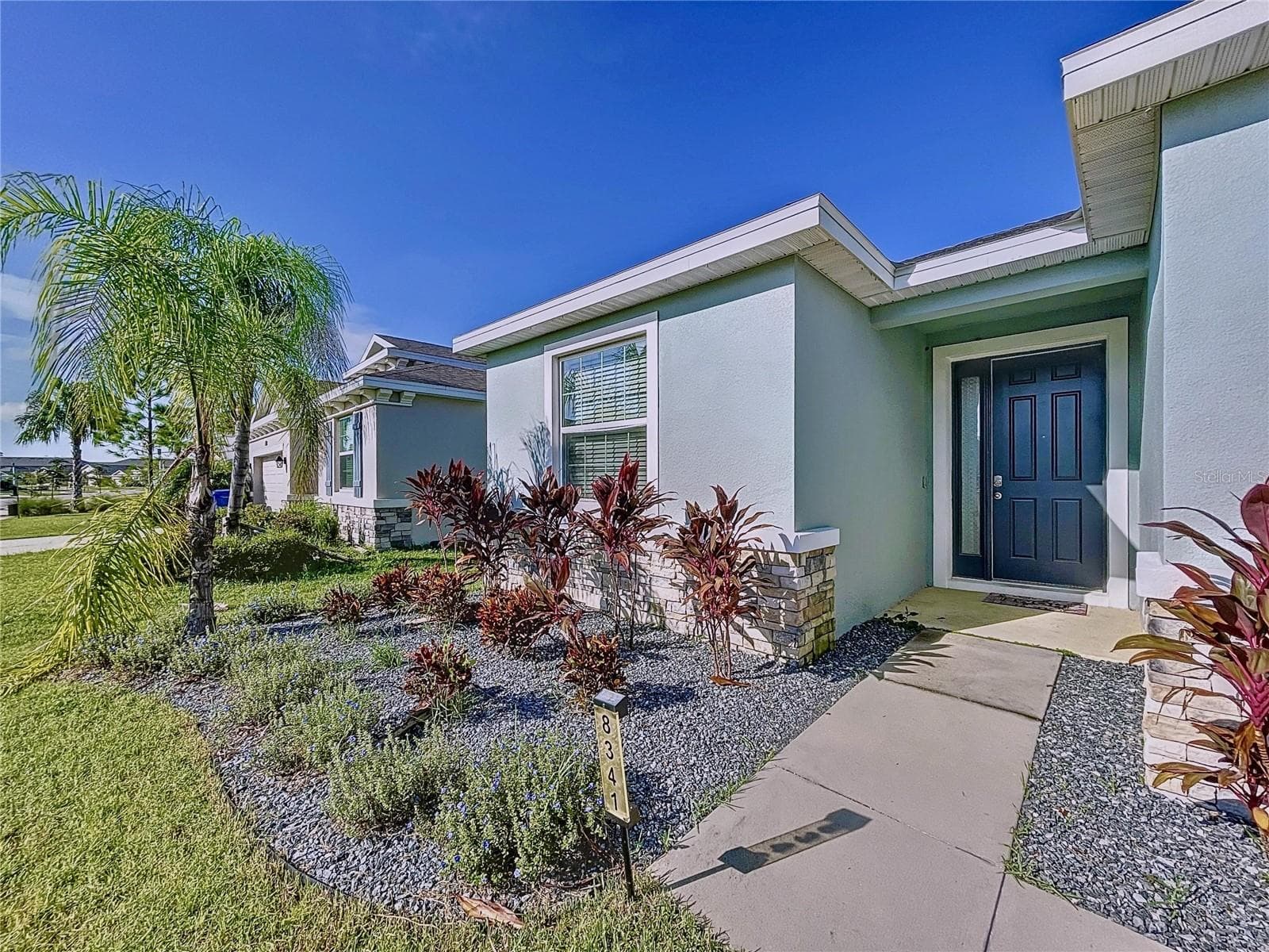 8341 Bower Bass Cir photo 4