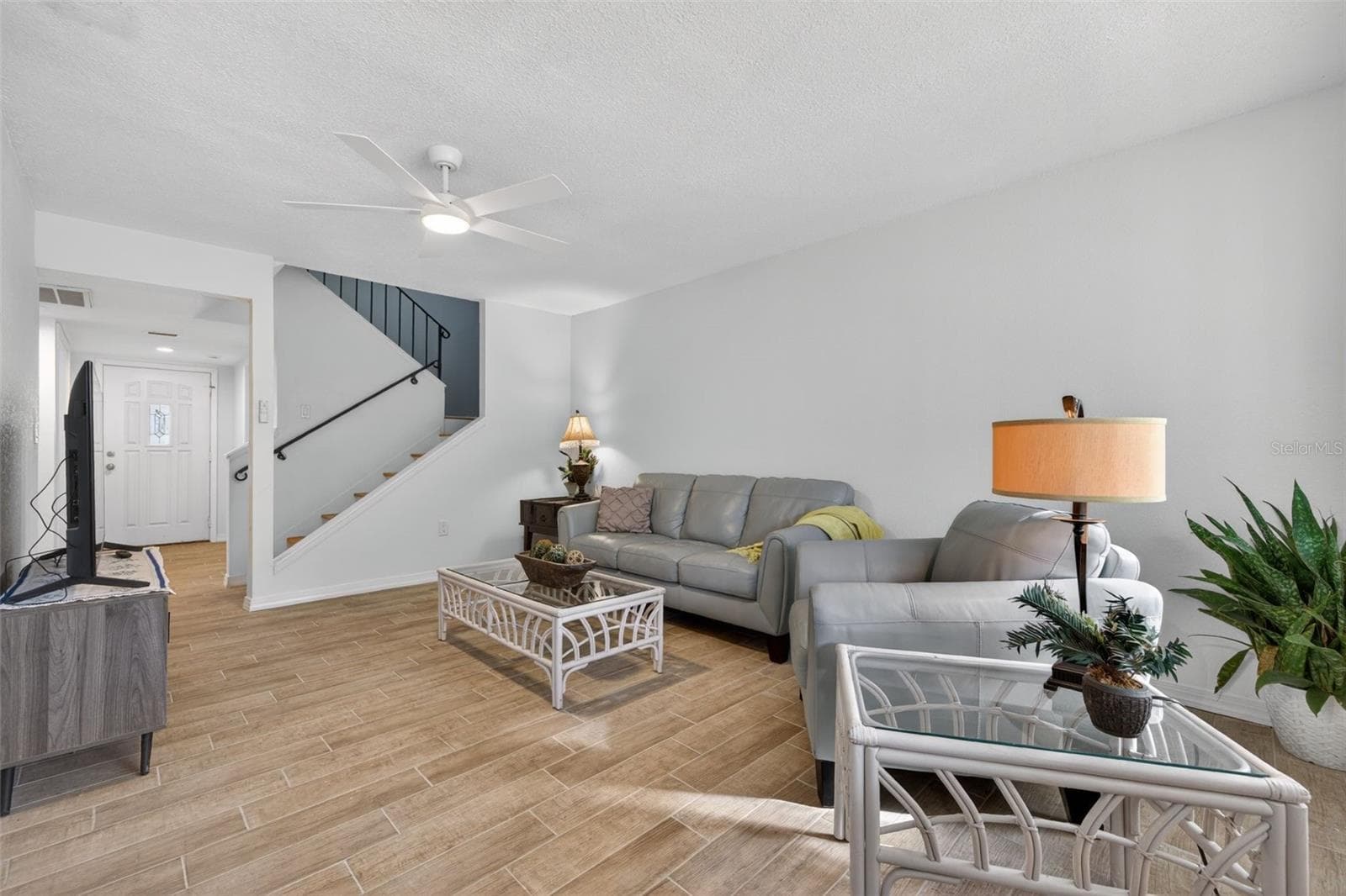 6490 Cape Hatteras Way NE #2 photo 3