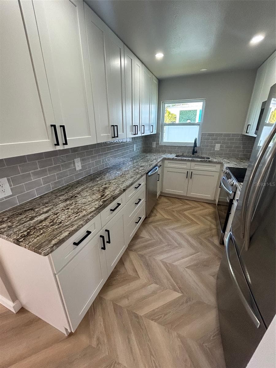 428 62nd St photo 5