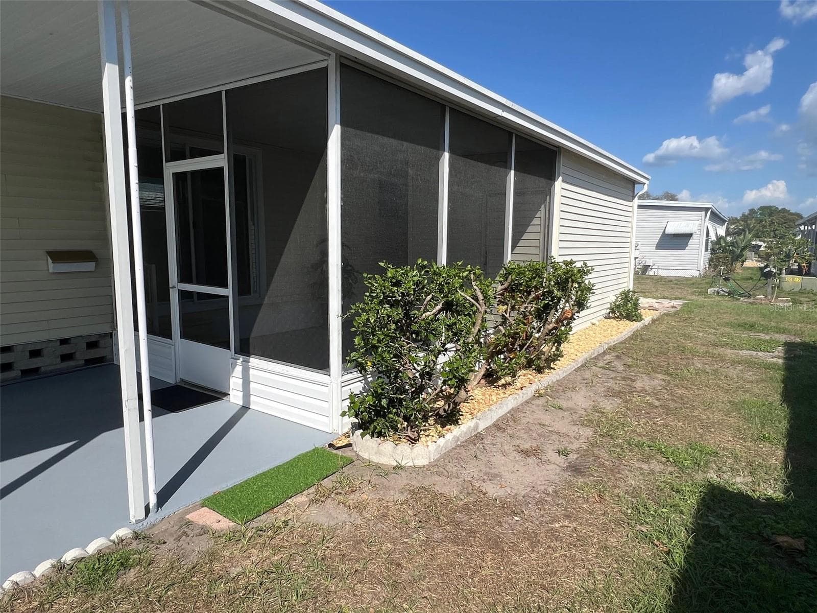 103 Pindo Palm St W photo 4