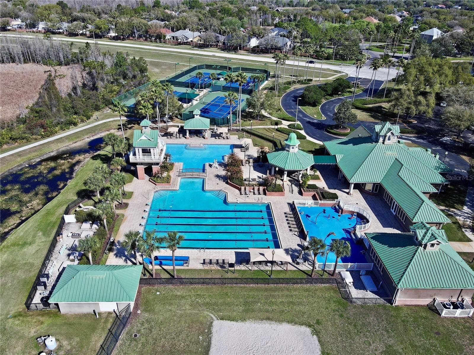 8212 Cypress Breeze Way photo 3