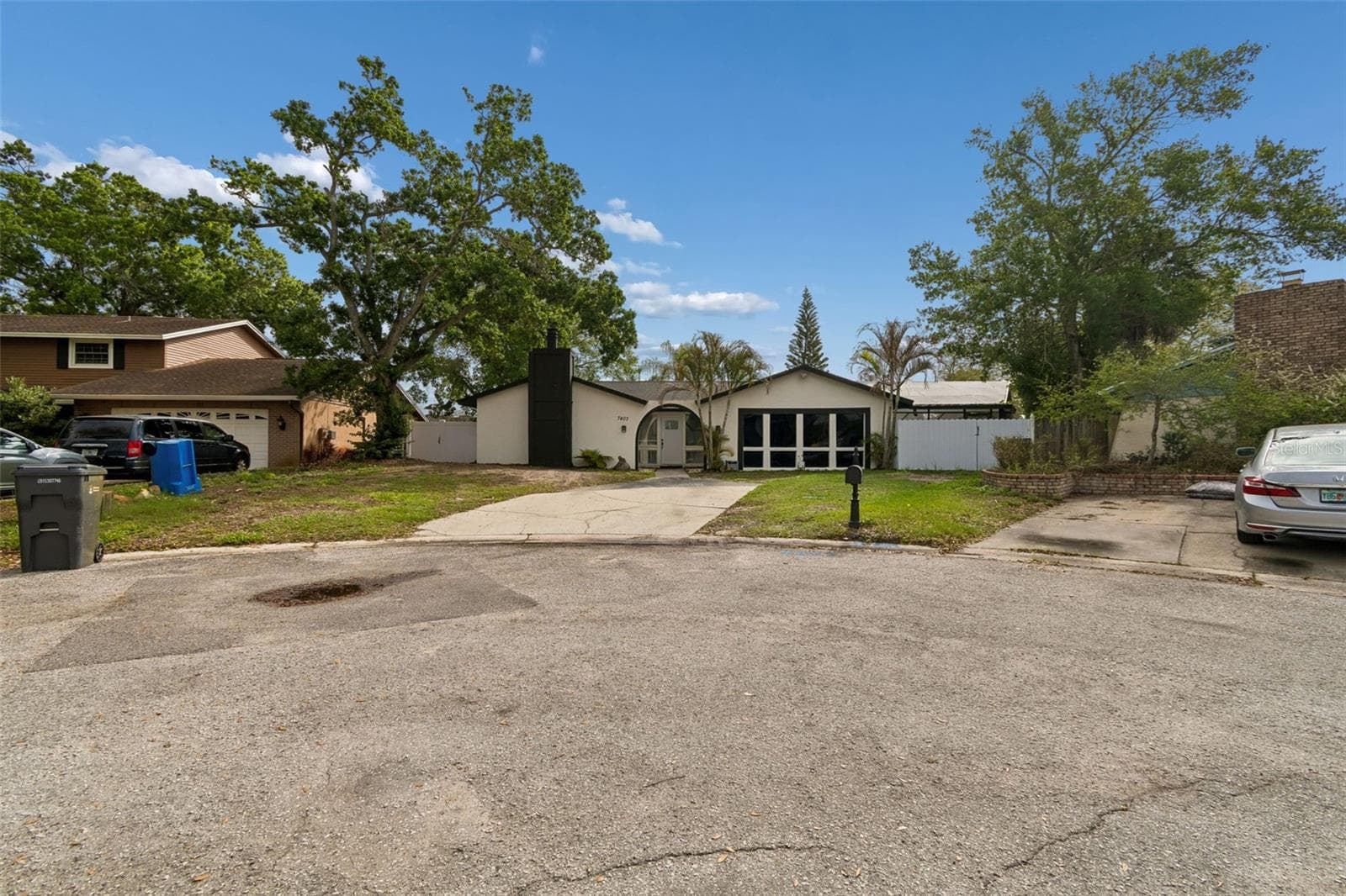 7403 Spring CT photo 5