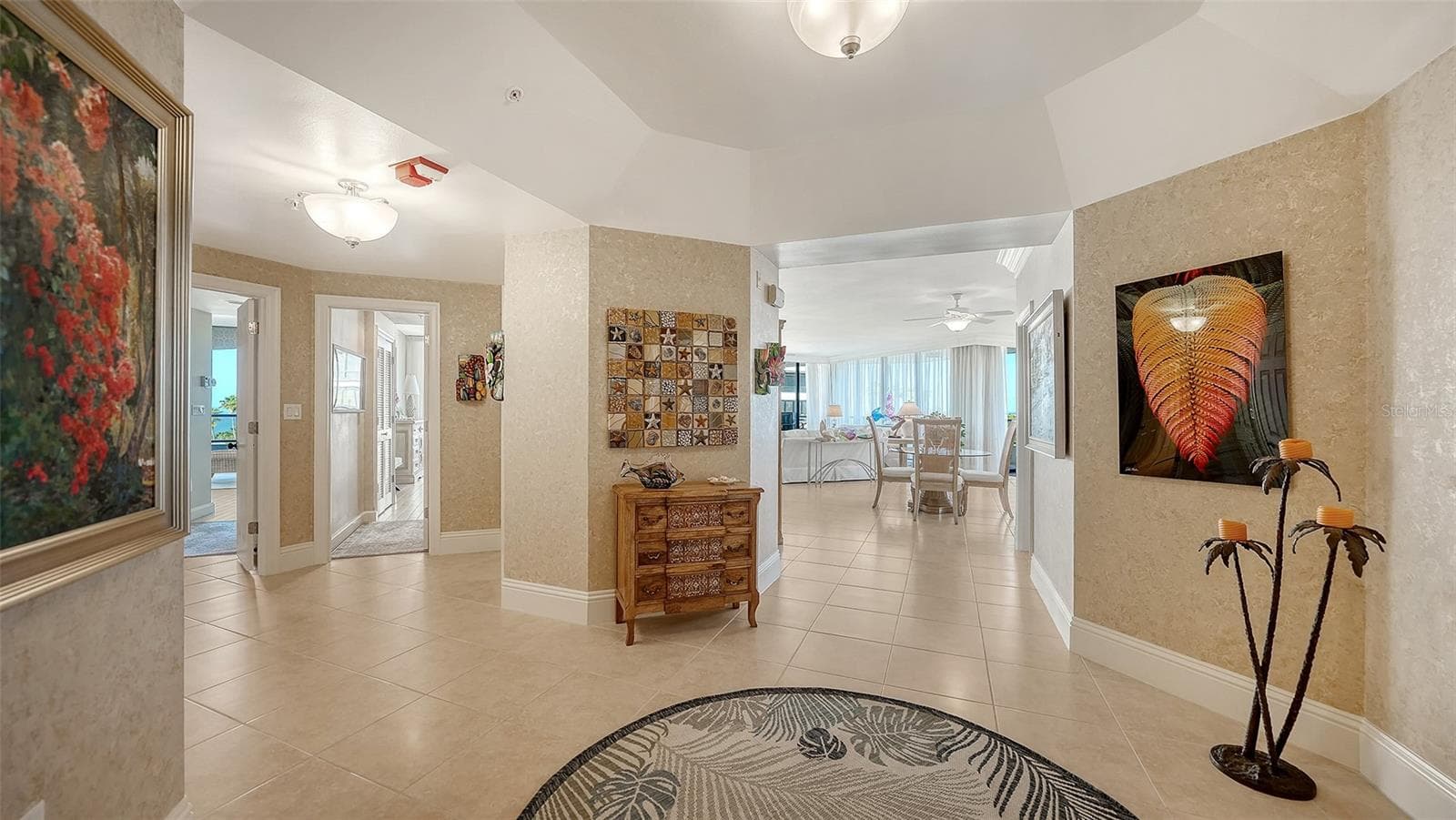 535 Sanctuary Dr #A401 photo 4