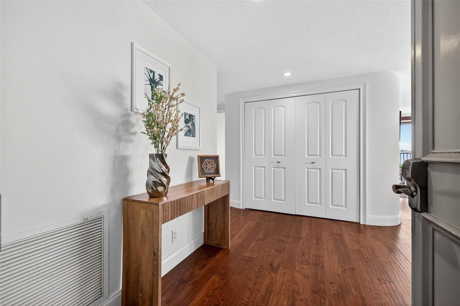 1501 Gulf Blvd #205
