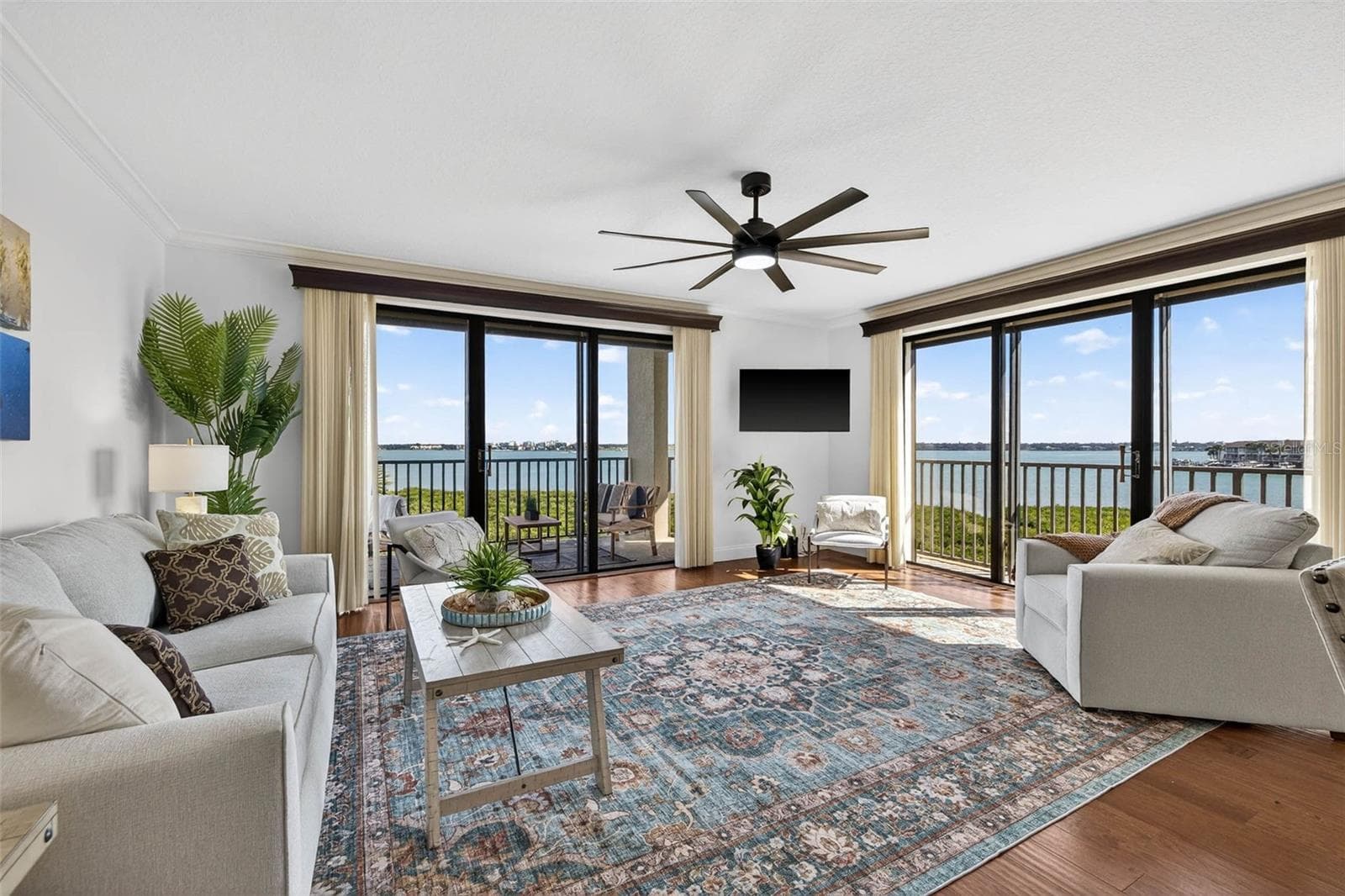 1501 Gulf Blvd #205 photo 3