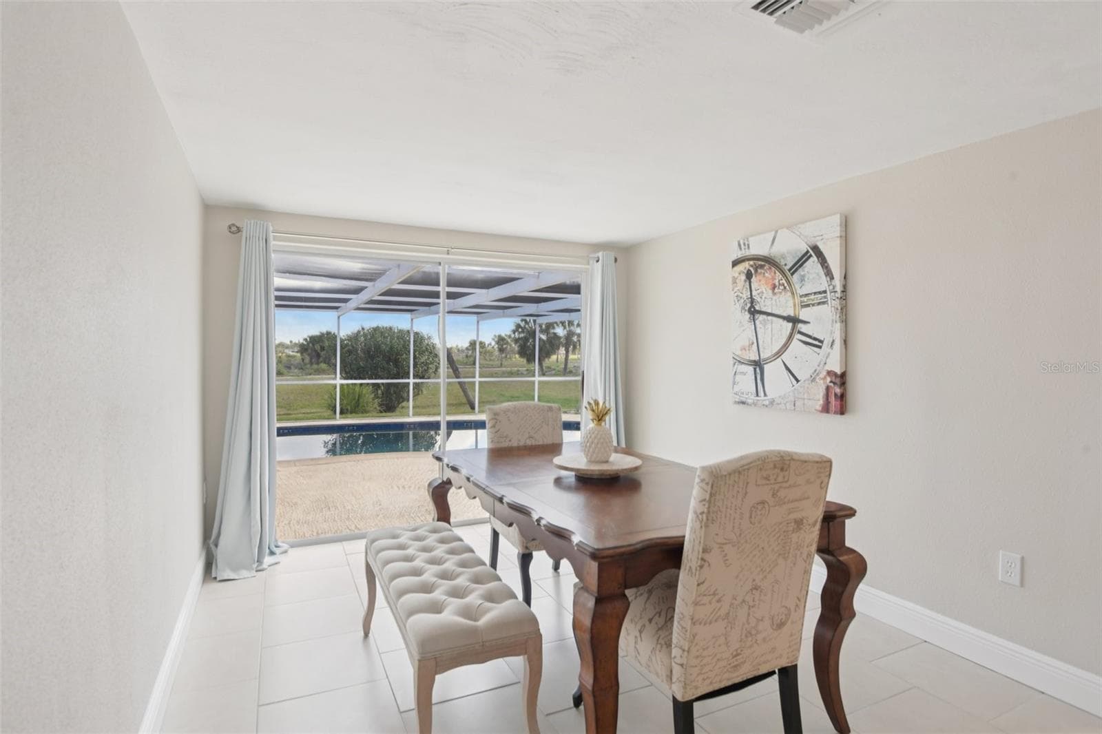 3855 Topsail Trl photo 5