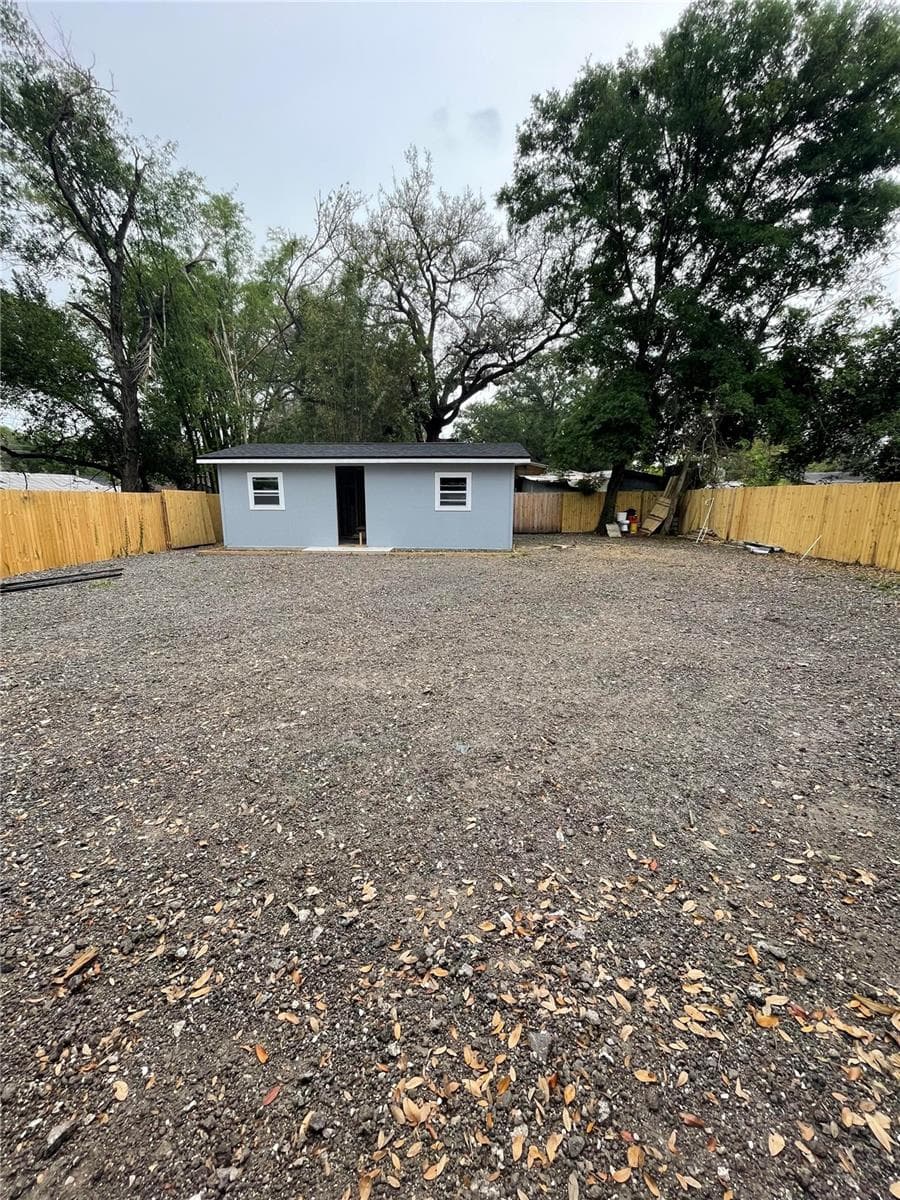 8517 N Highland Ave photo 4