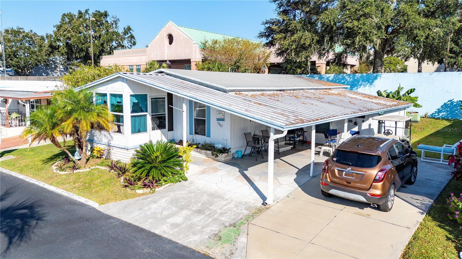 37827 Mission Hills Ave photo 4