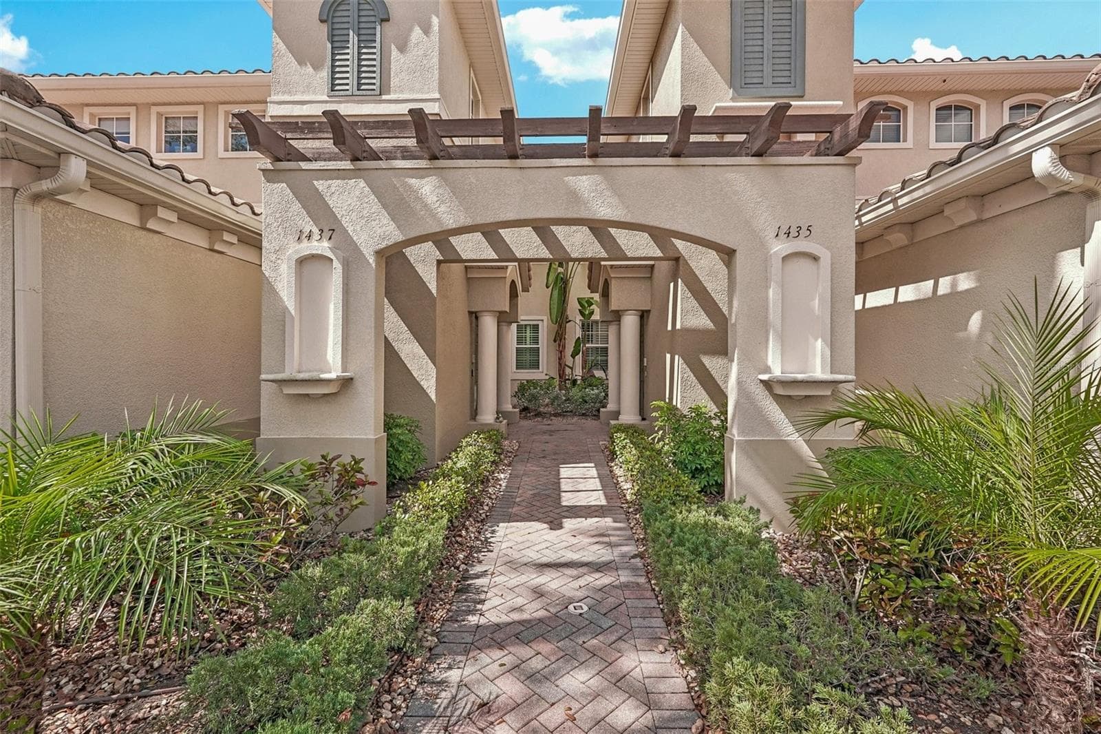 1435 Emerald Dunes Dr photo 3