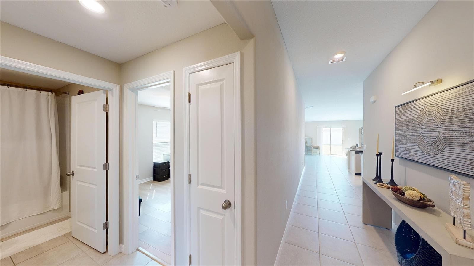 10313 Scarlet Skimmer Dr photo 5