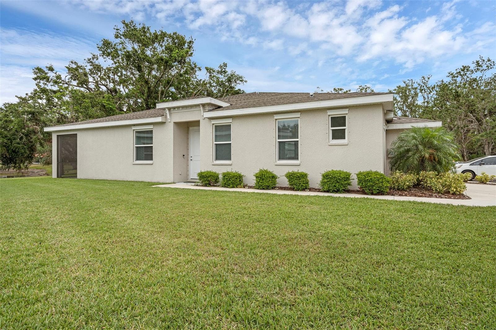 146 51st Street Cir E photo 3