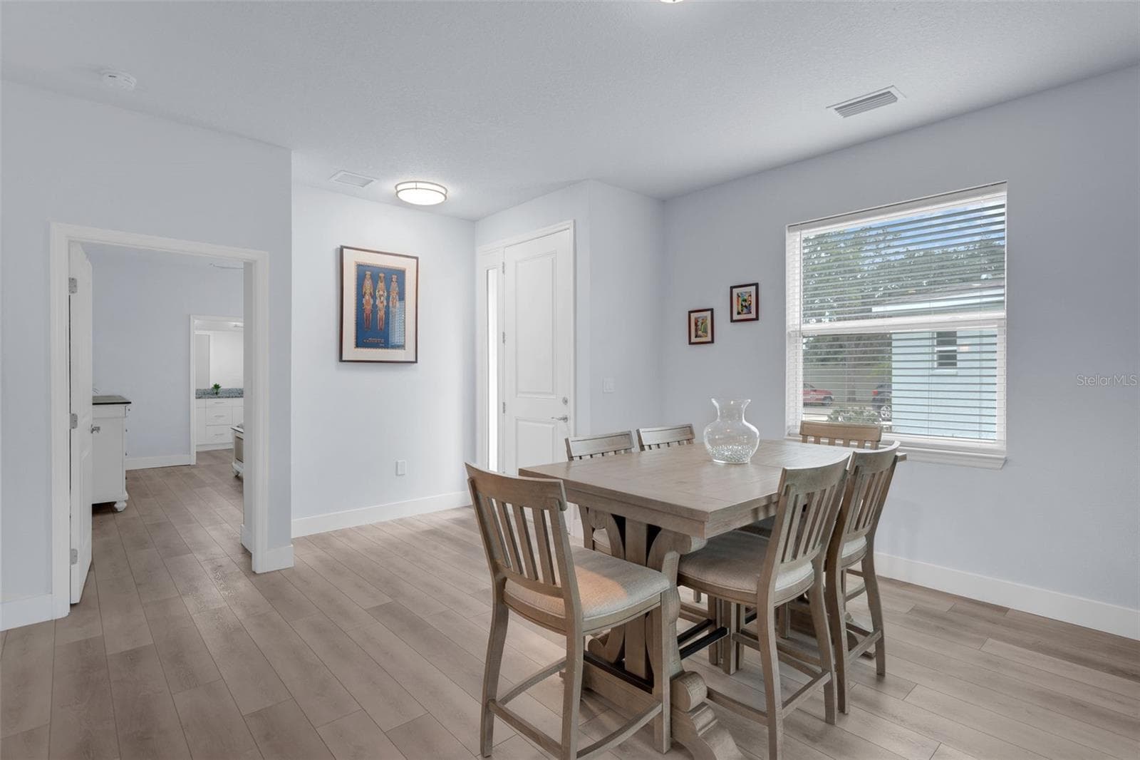 146 51st Street Cir E photo 4
