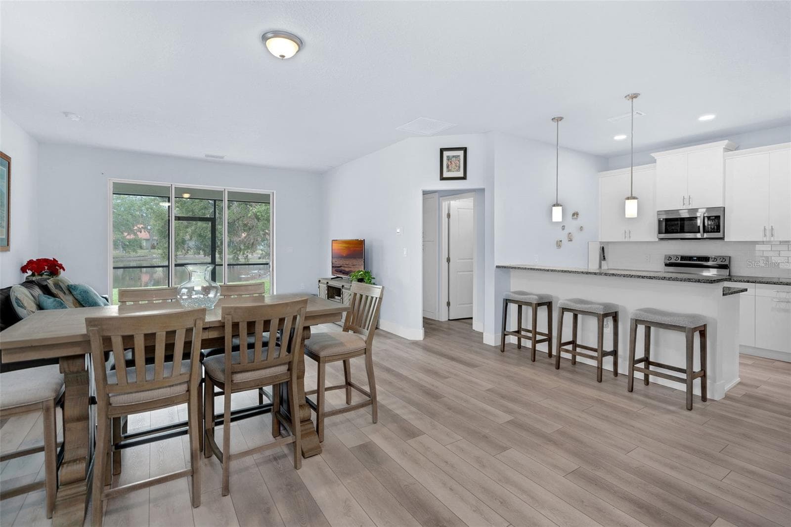146 51st Street Cir E photo 5