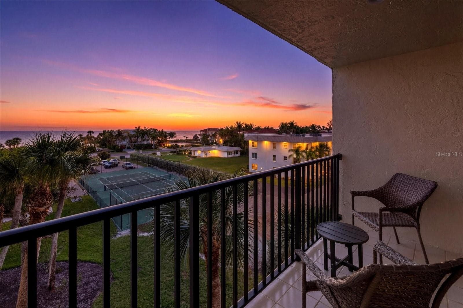 3240 Gulf Of Mexico Dr #B402 photo 5