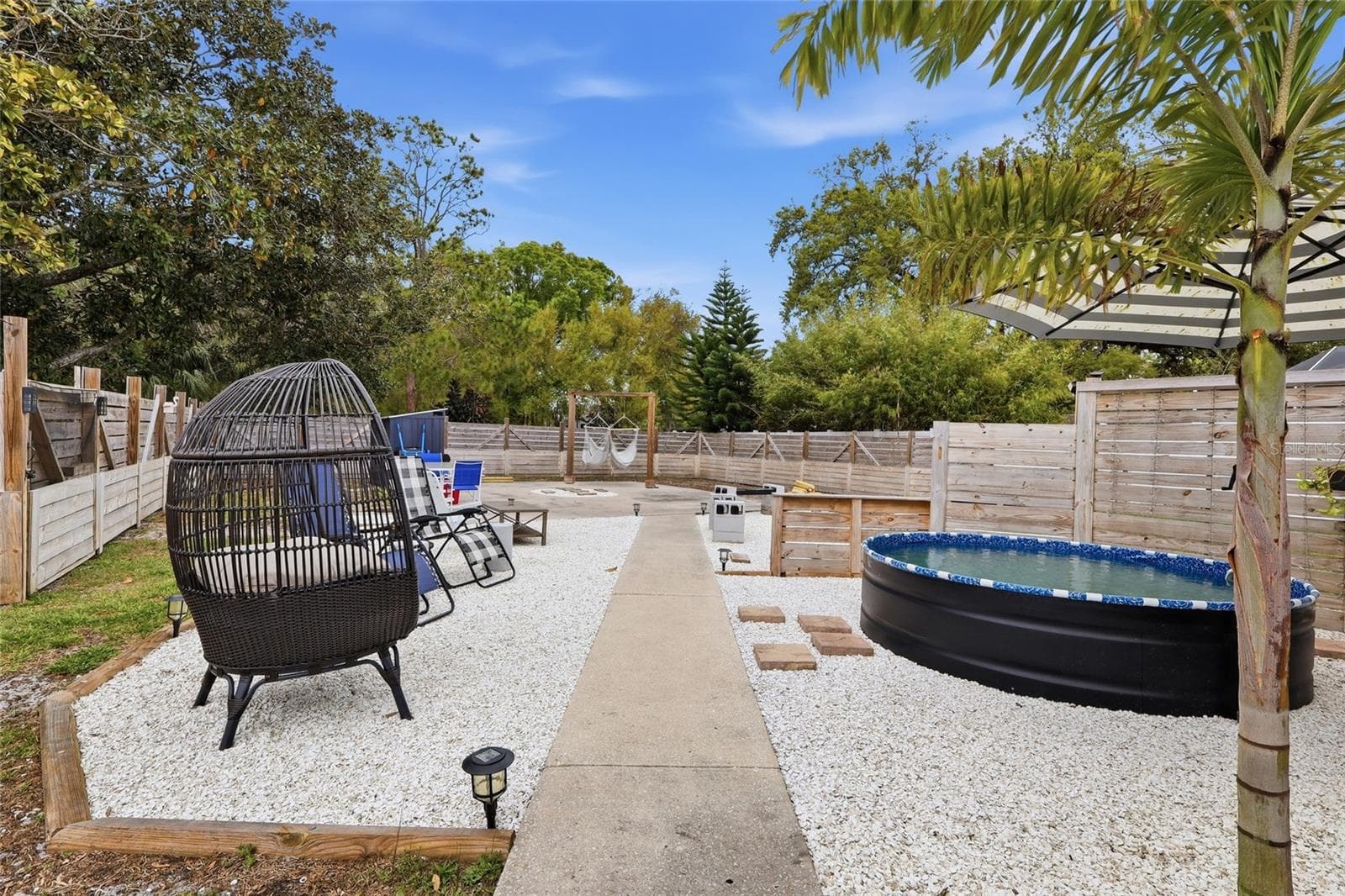 7209 Magnolia Valley Dr
