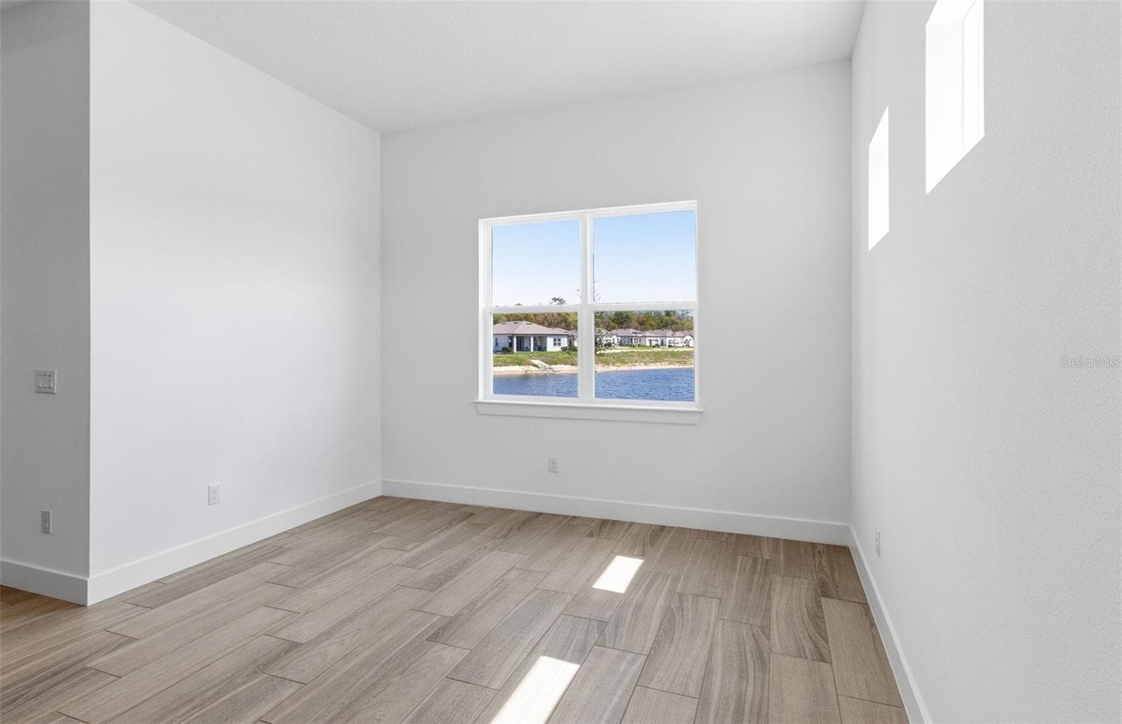 16694 Harvest Leaf Rd photo 5