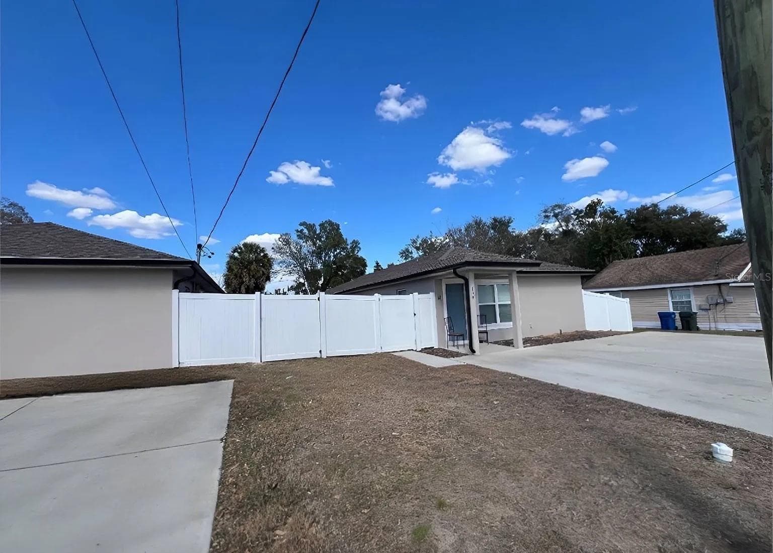 650 E Grapefruit Ave photo 3