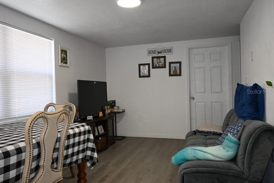 11907 Frontage Rd photo 5