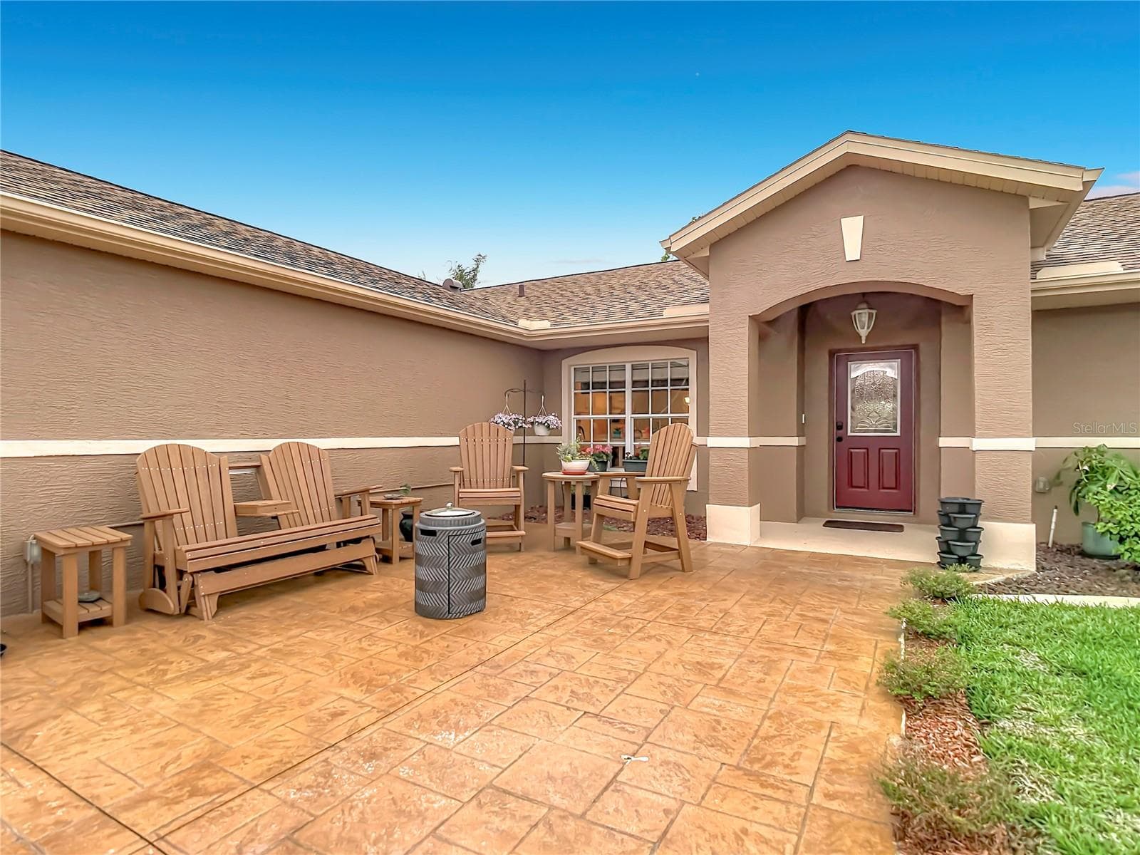 6353 Cardinal Crest Dr photo 3