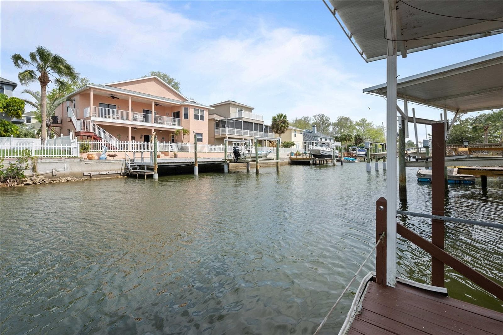 7533 Hatteras Dr photo 4