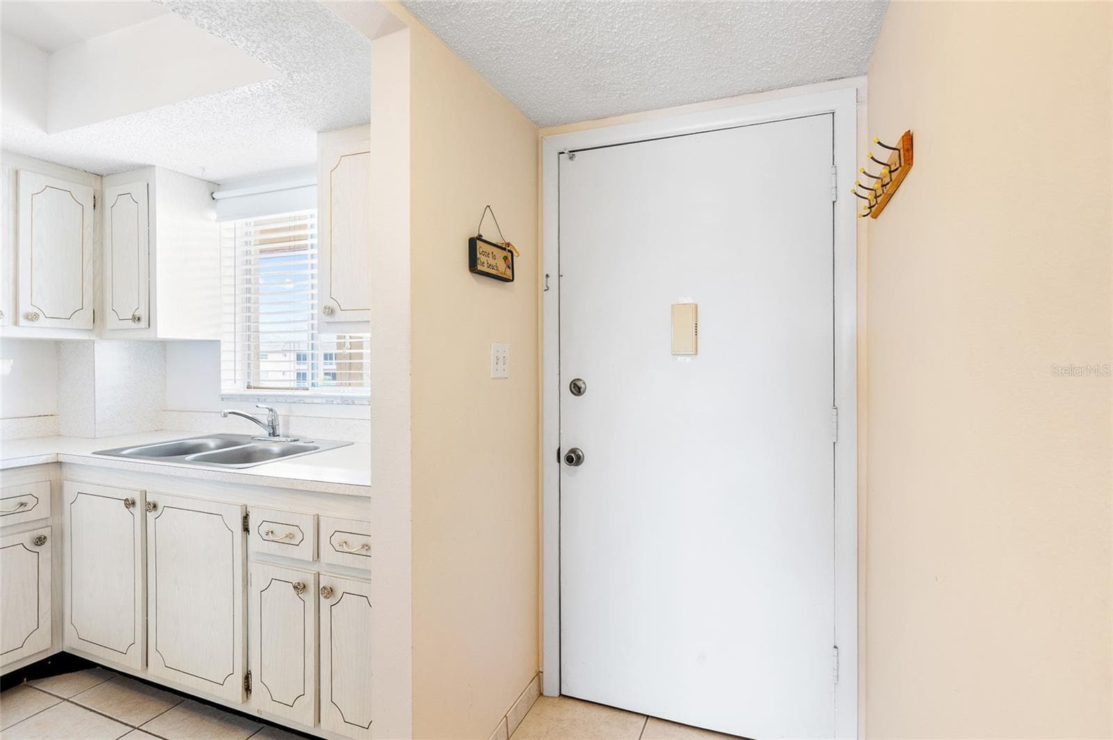 3959 Lake Bayshore Dr #F 412 photo 4
