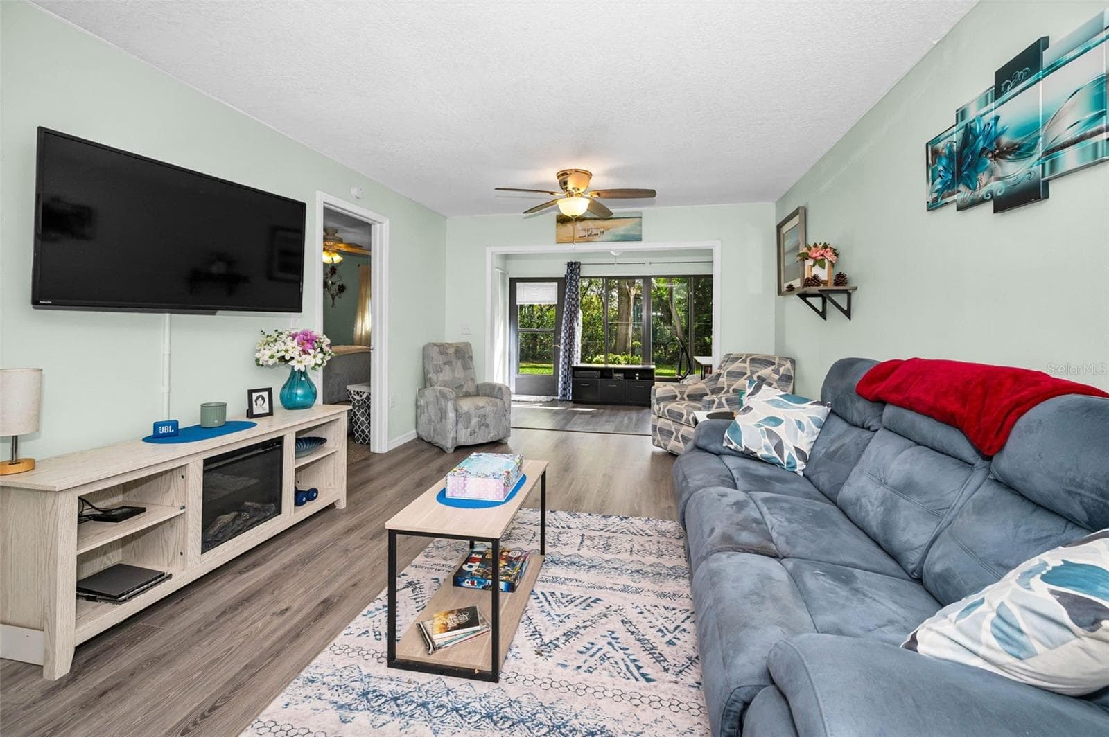 1175 Mission Cir #1175 photo 3