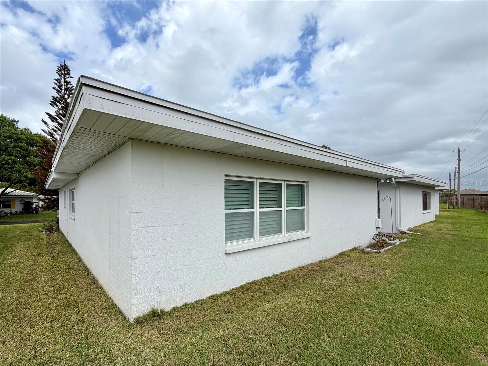 524 Cameo Dr photo 5