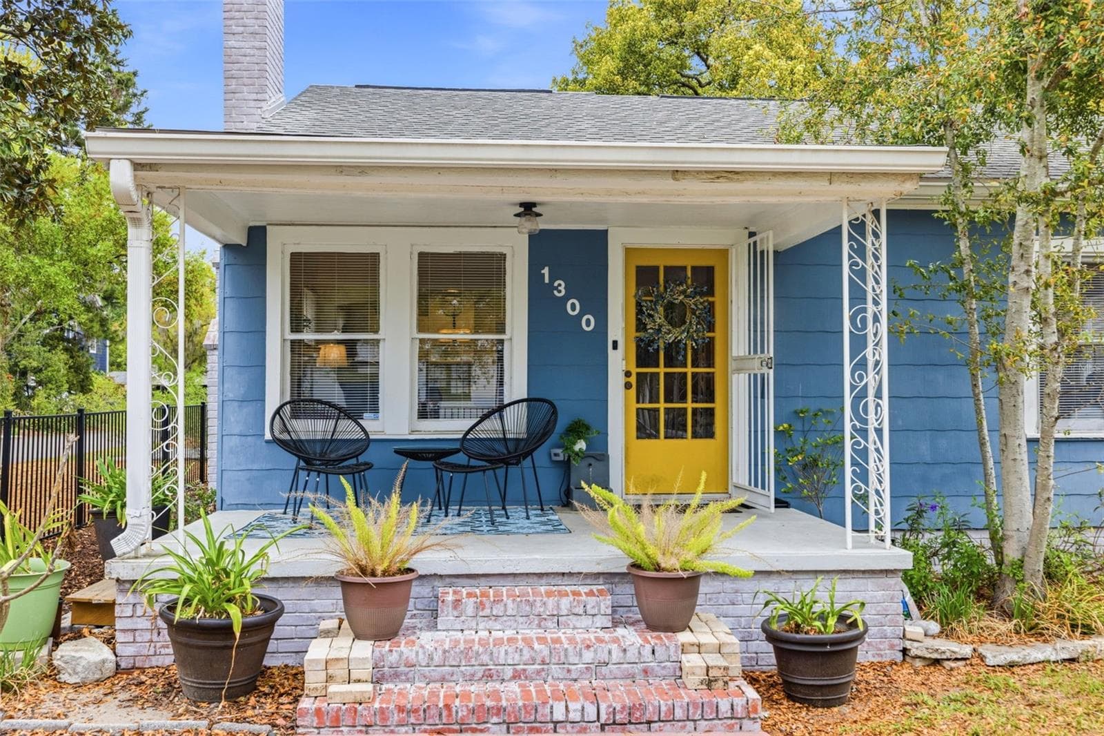 1300 E Henry Ave photo 5