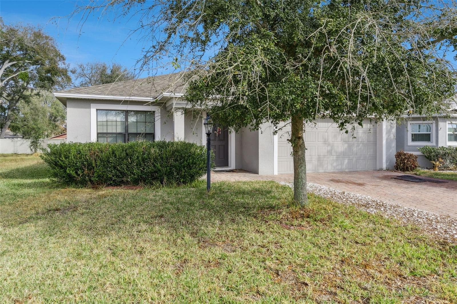206 Lake Mariana Pl