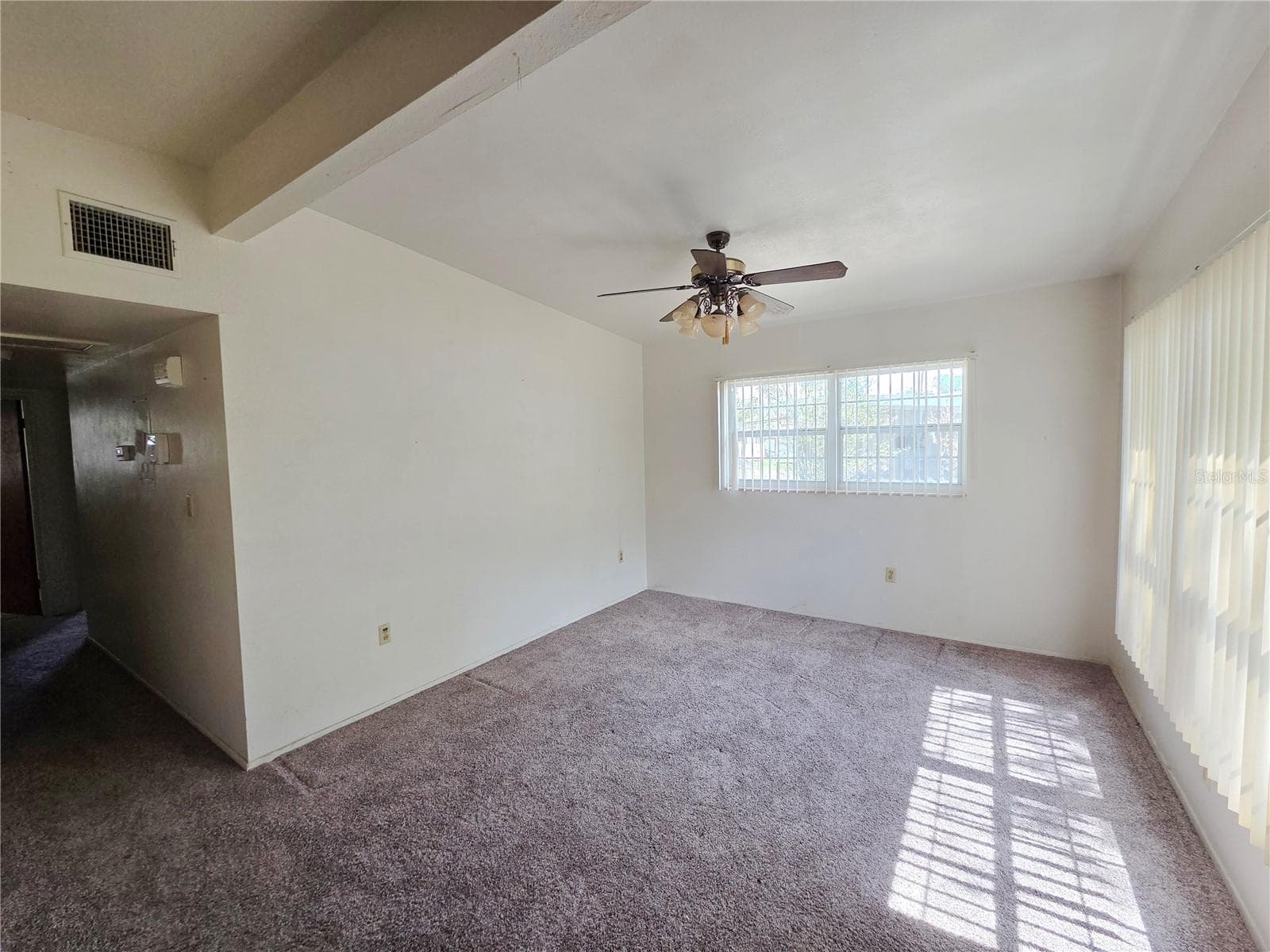 640 Forrest Dr photo 3