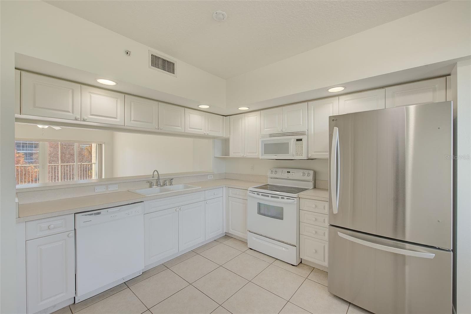960 Starkey Rd #3302 photo 5
