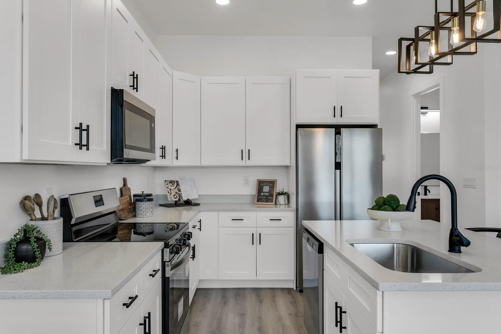 7016 S Mascotte St #1 photo 5