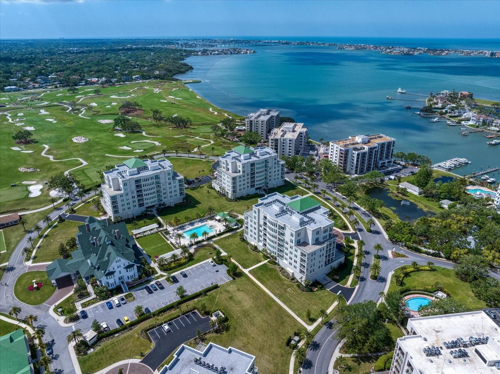 125 Belleview Blvd #302