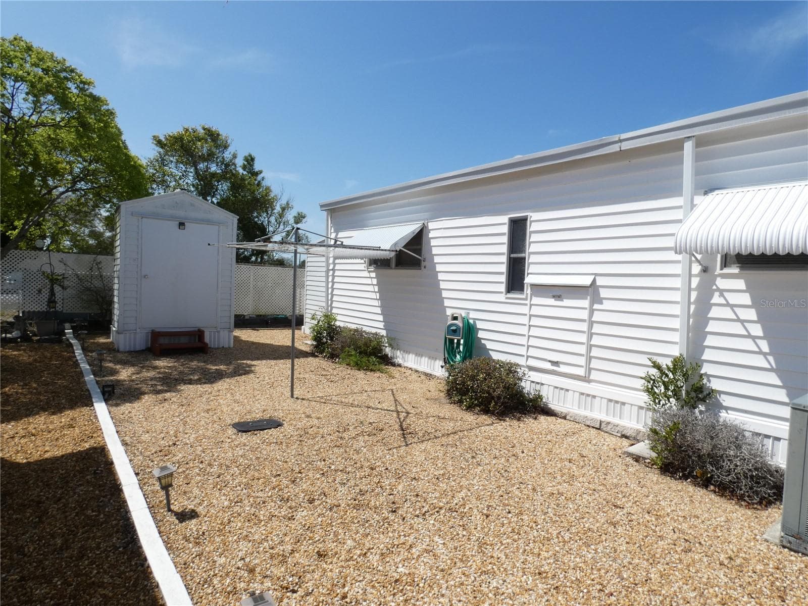 3608 Tiki Dr photo 5