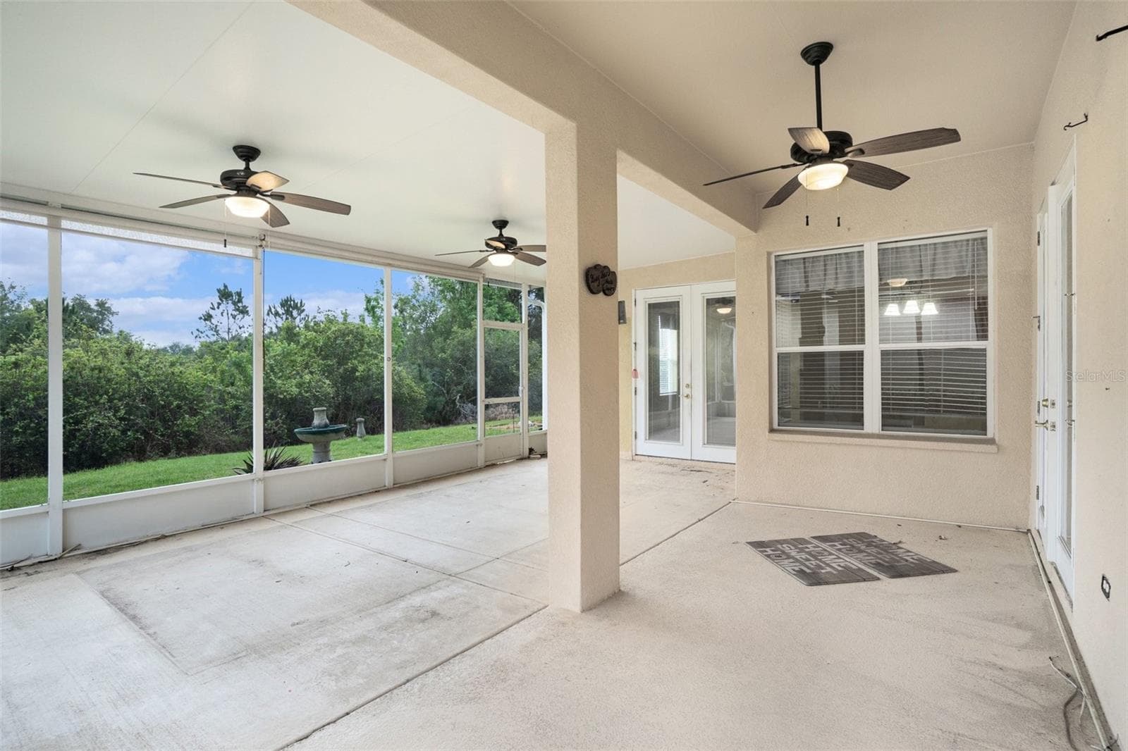 9916 Cleghorn Dr