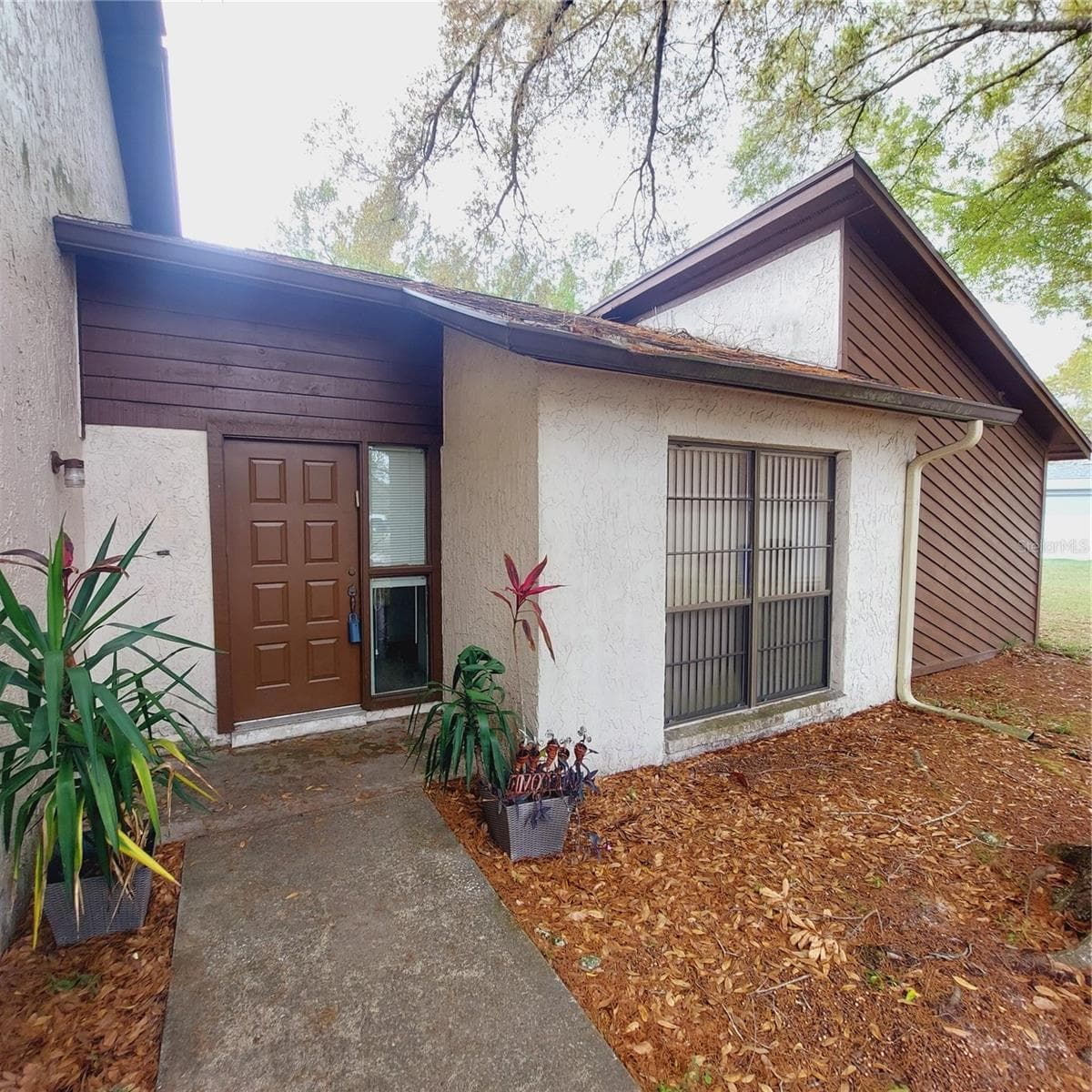 14902 Oldgate Pl