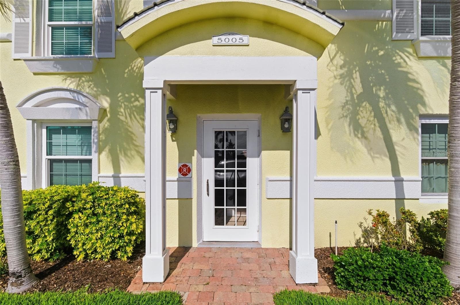 5005 Coquina Key Dr SE #E