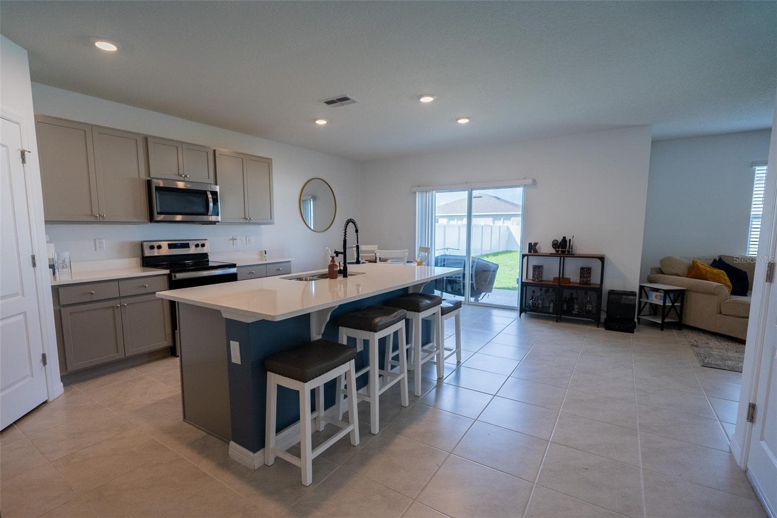 1063 Brimstone Cir photo 5
