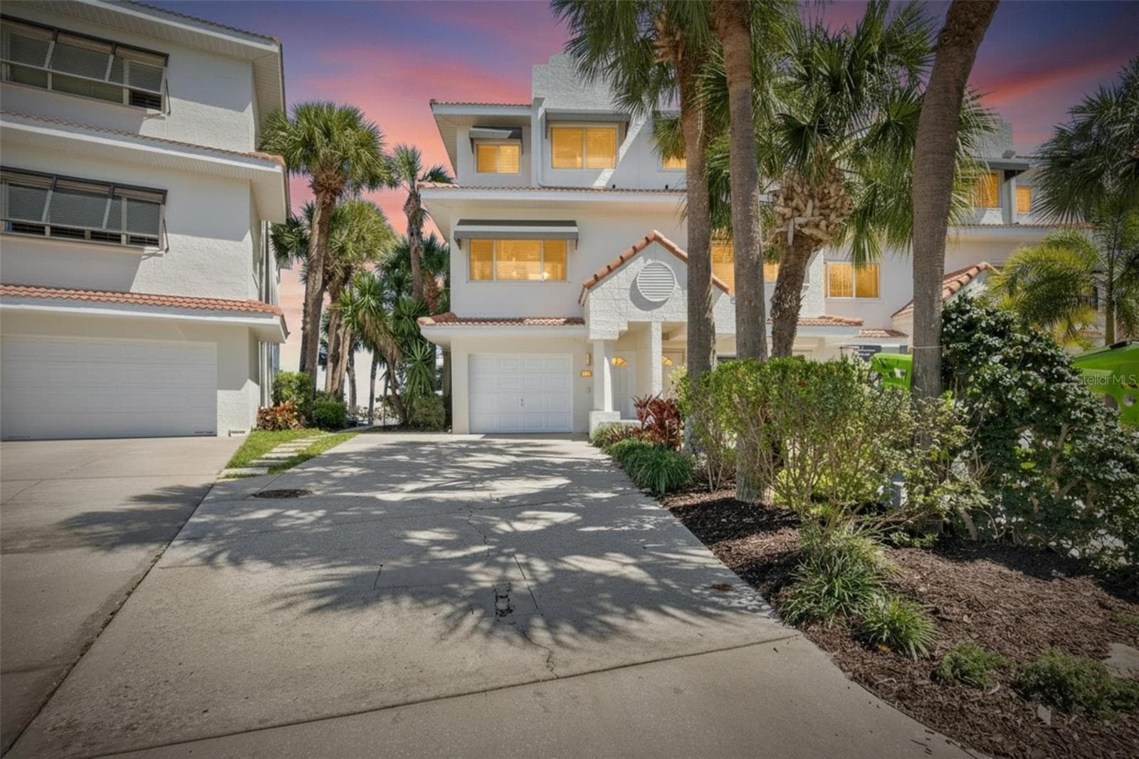 4639 Mirabella CT