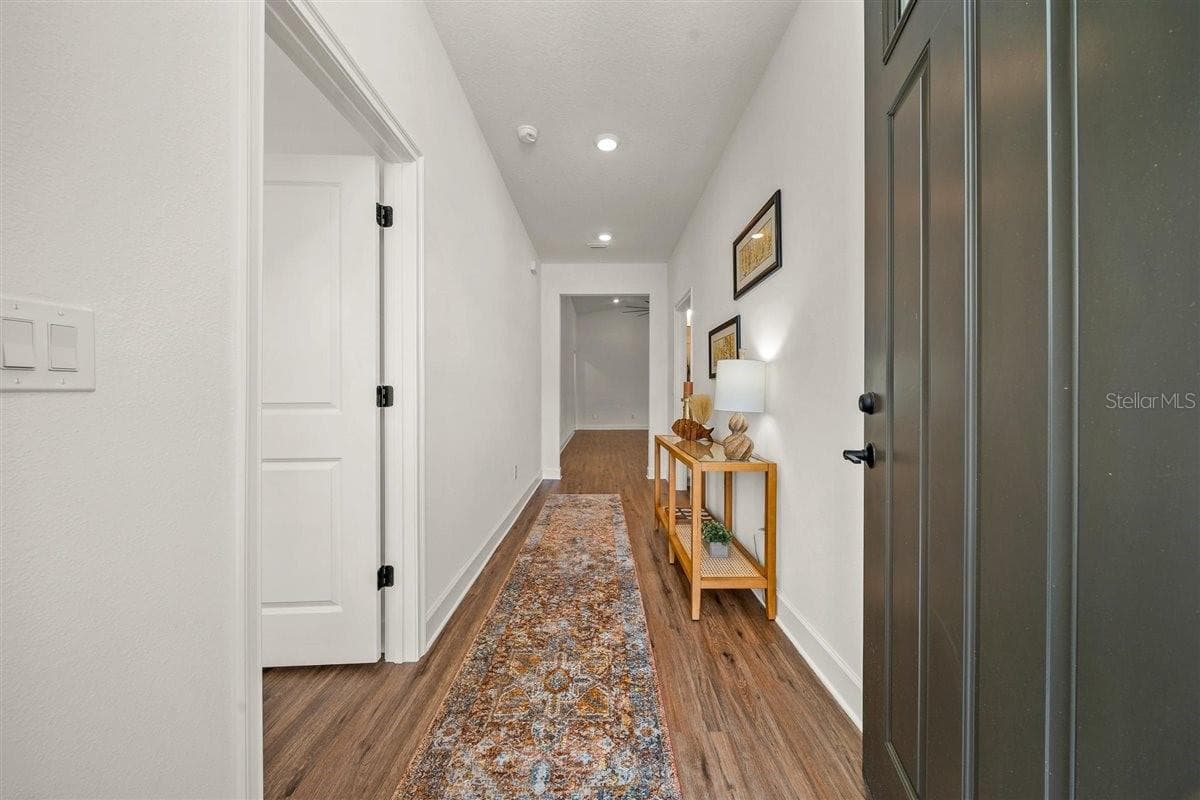 10459 Abbeville St photo 3
