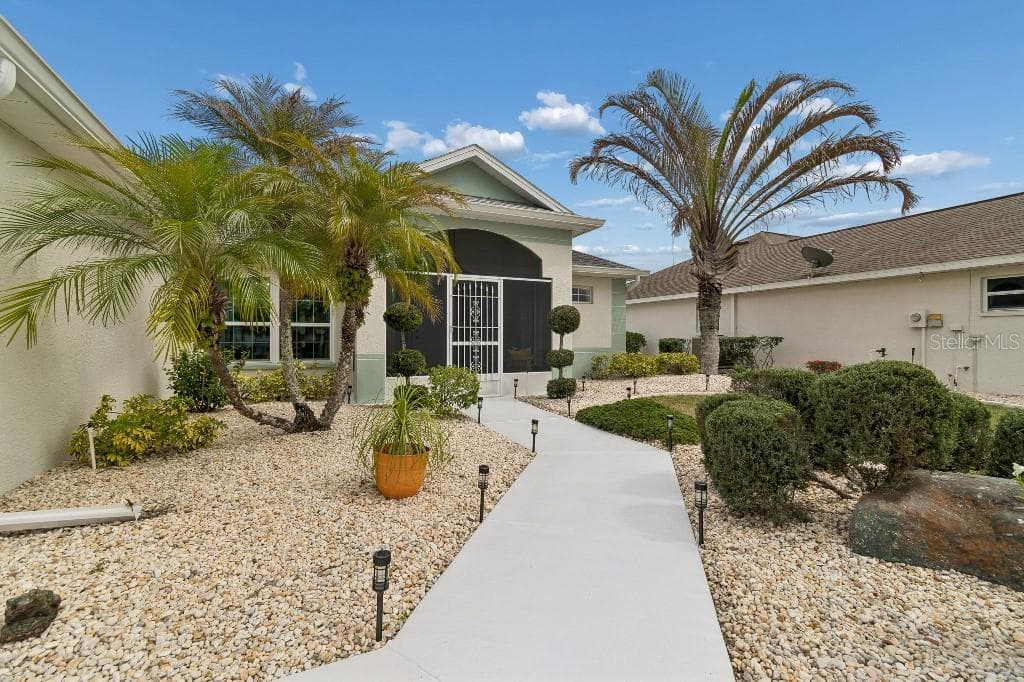 2035 E Del Webb Blvd photo 4